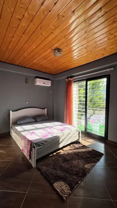 ویلا دوخوابه استخردار آبگرم لیلیوم 1