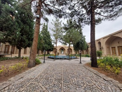 اقامتگاه سنتی شاه ولی - واحد شاه نشین