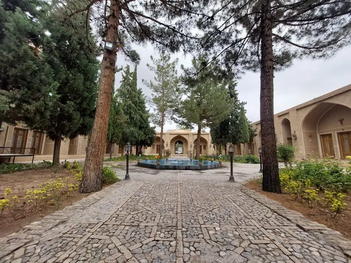 اقامتگاه سنتی شاه ولی - واحد شاه نشین