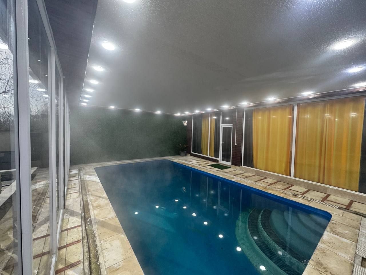 ویلا دوخوابه استخردار آبگرم فلامینگو 1 - استخر