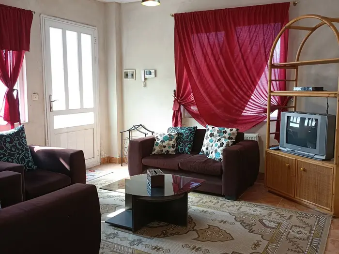 یک خوابه اشکان 2 - پذیرایی