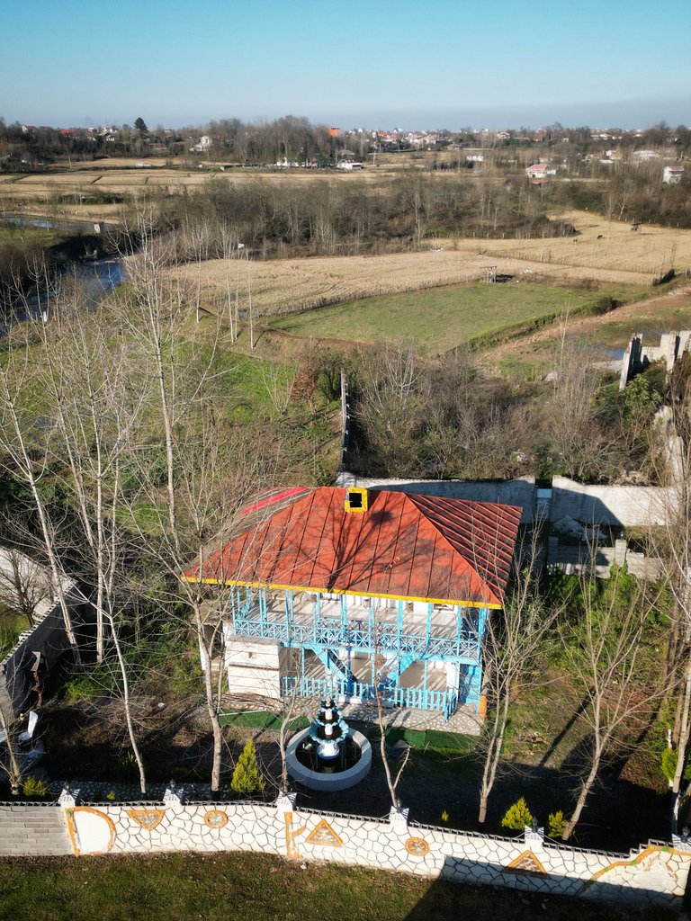 کلبه سه خوابه خانه مندُس