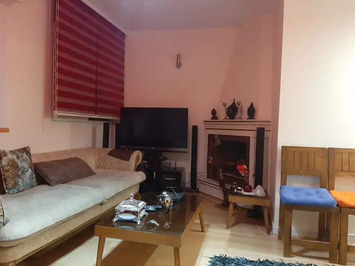 آپارتمان یک خوابه ظفر طبقه اول