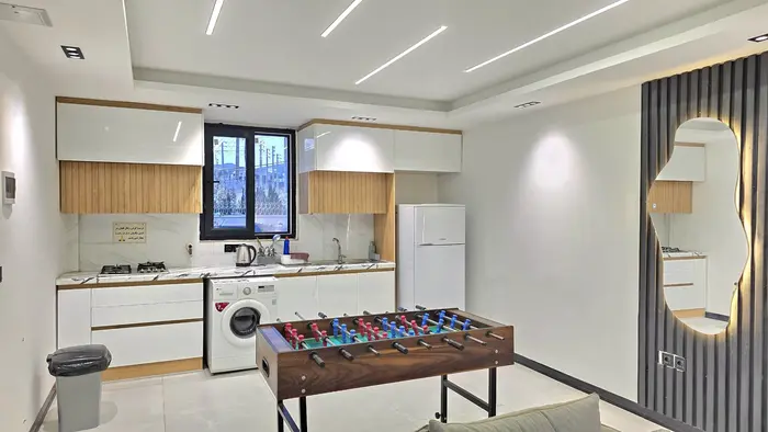 ویلا دوخوابه استخردار آبگرم باغ صدرا