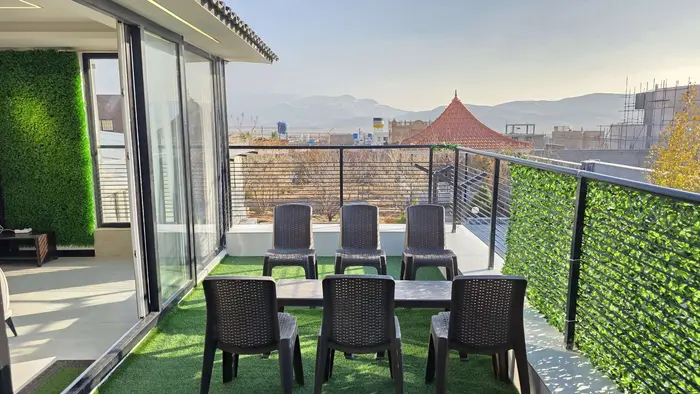 ویلا دوخوابه استخردار آبگرم باغ صدرا