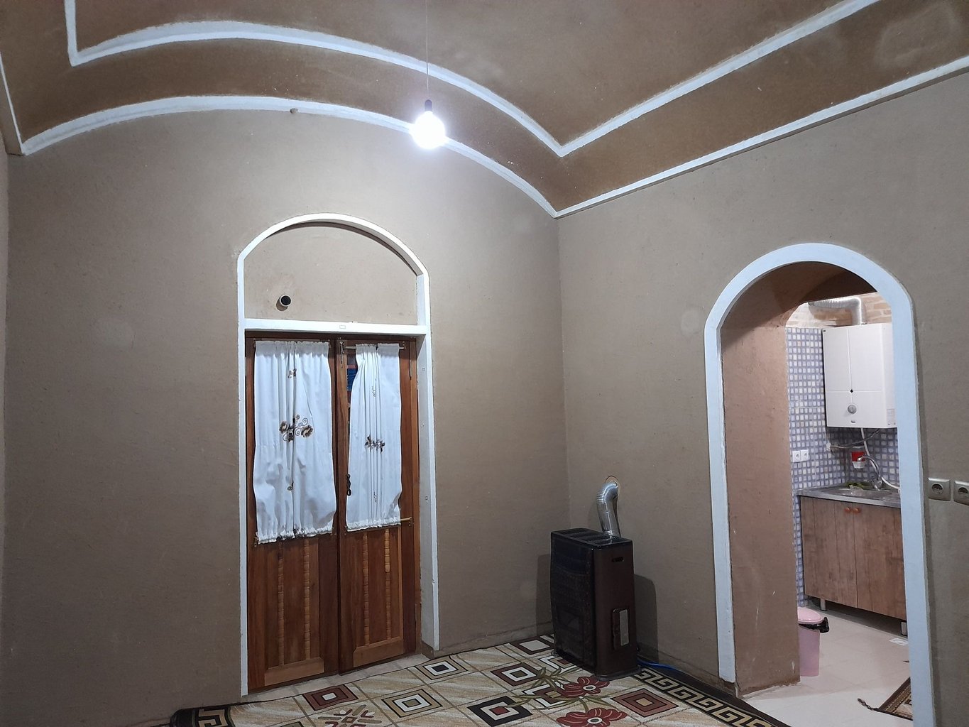 بوم گردی سرای سنتی حاج عباسعلی - واحد 6