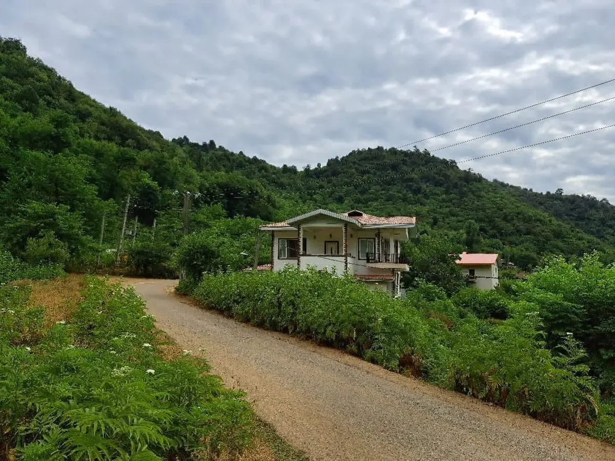 ویلا چهارخوابه جنگلی پردیس آهکلان