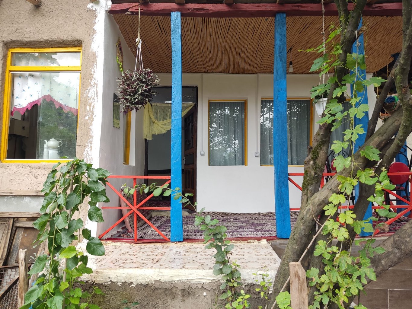 اقامتگاه سنتی اقامتگاه سرگالش - واحد لیانا