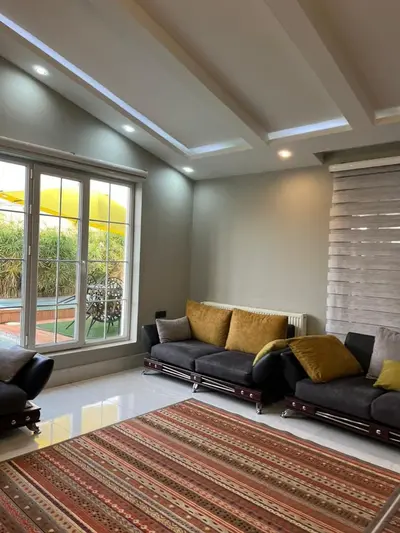 ویلا دوخوابه ساحلی استخردار آبگرم باران