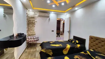 ویلا دوخوابه استخردار آبگرم سرپوشیده قربانی ۸۴