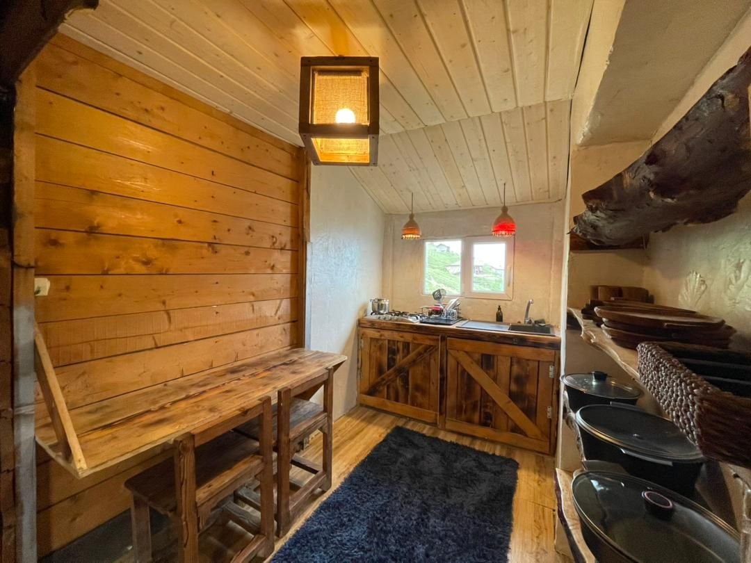 یک خوابه چوبی ییلاقی هیراش