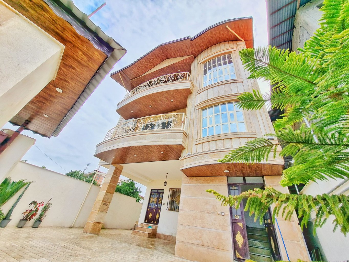 ویلا دوخوابه مهدویان - نمای ساختمان 