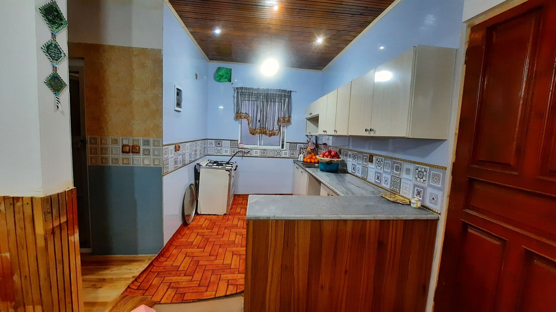 یک خوابه باغ وَنوشِه