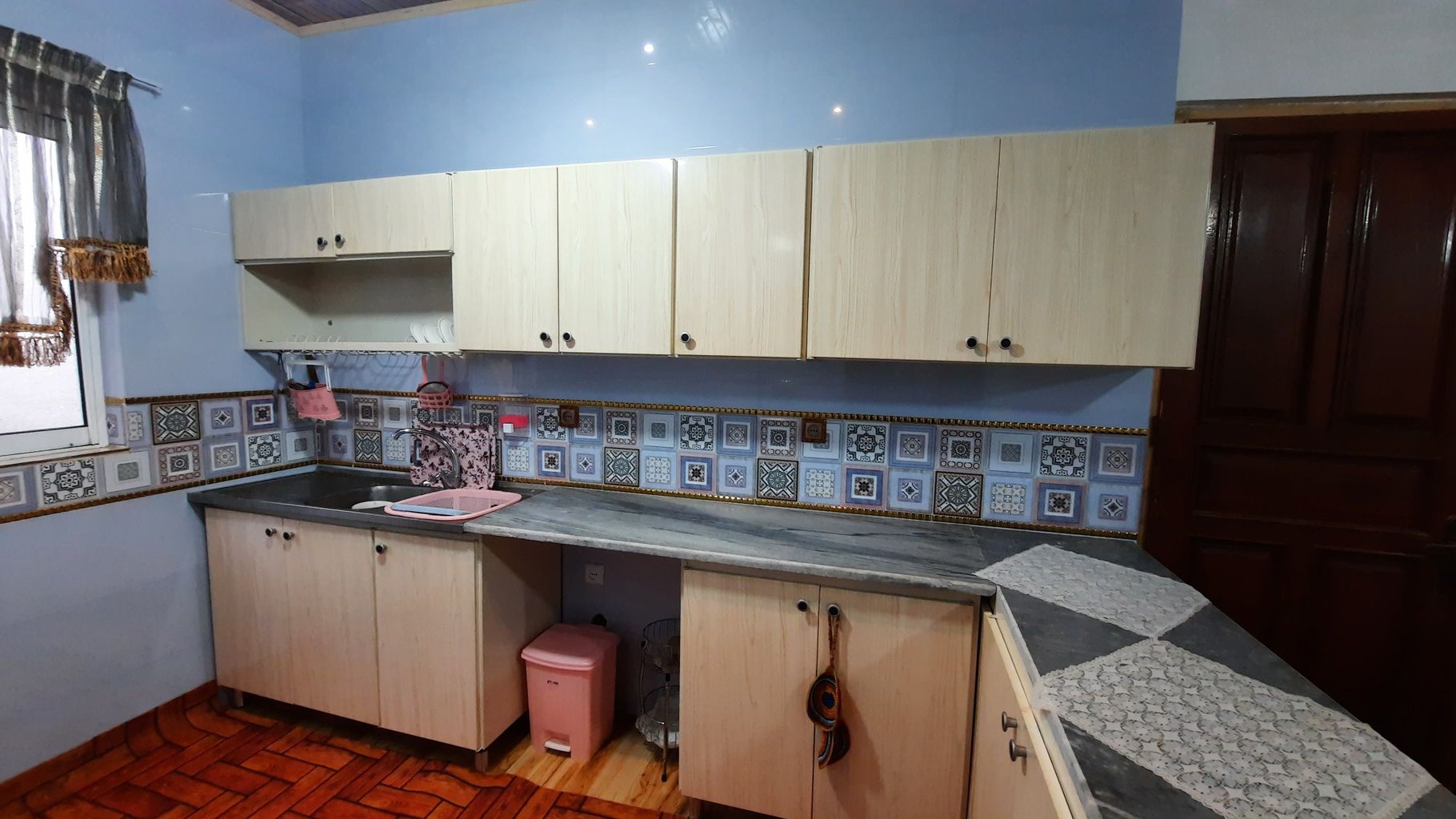 یک خوابه باغ وَنوشِه