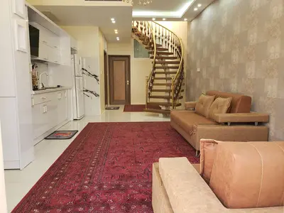 ویلا دوخوابه چهارباغ 2