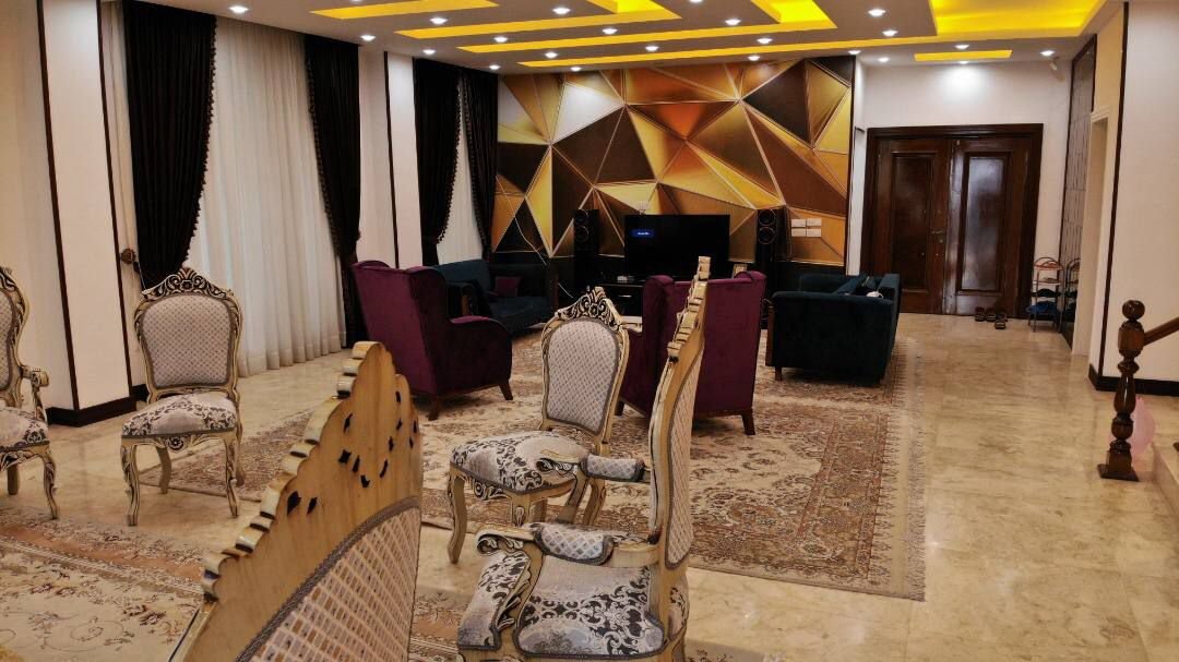 ویلا چهارخوابه ساحلی استخردار امامرود