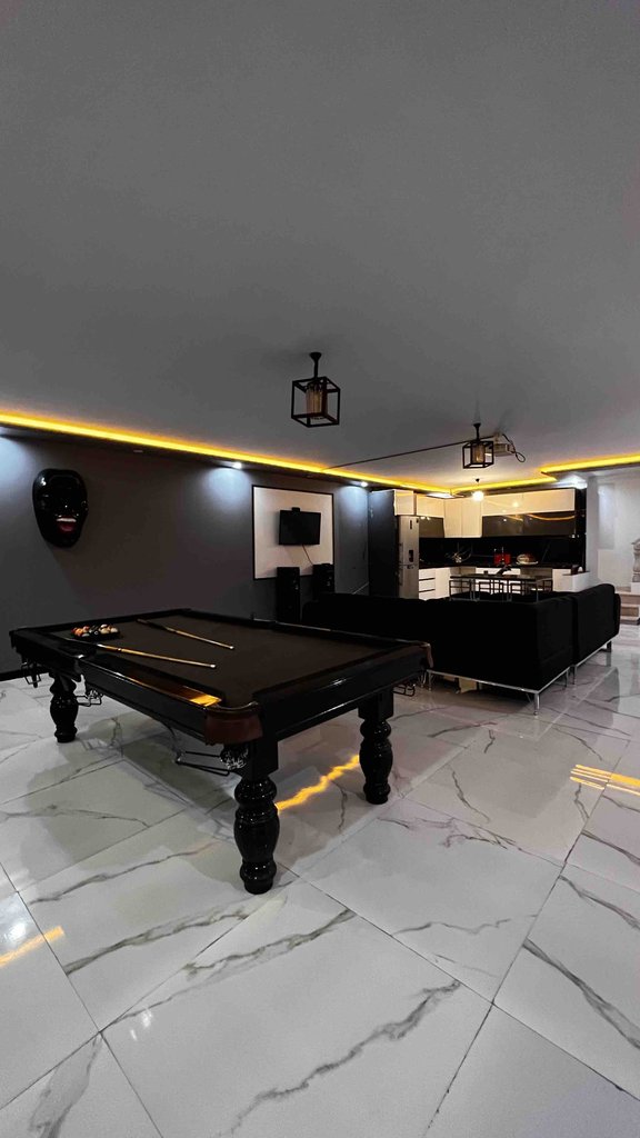 سه خوابه استخردار آبگرم دنج ۲