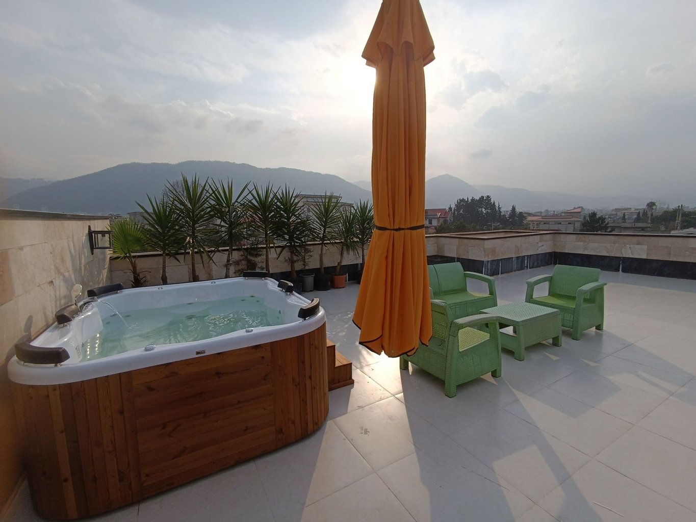 ویلا سه خوابه جکوزی دار نارسیس