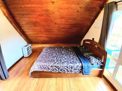 کلبه یک خوابه سویسی زنبق