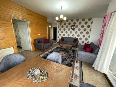 آپارتمان دوخوابه ساحلی یاس 303