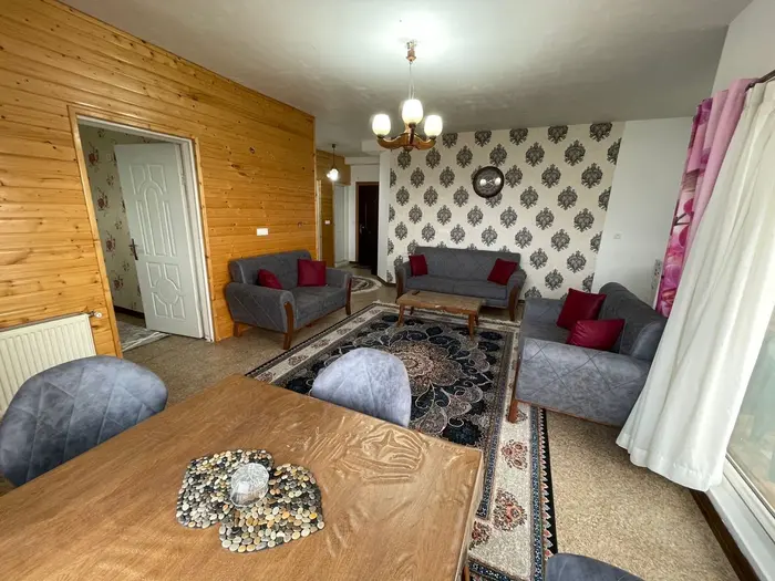 آپارتمان دوخوابه ساحلی یاس 303