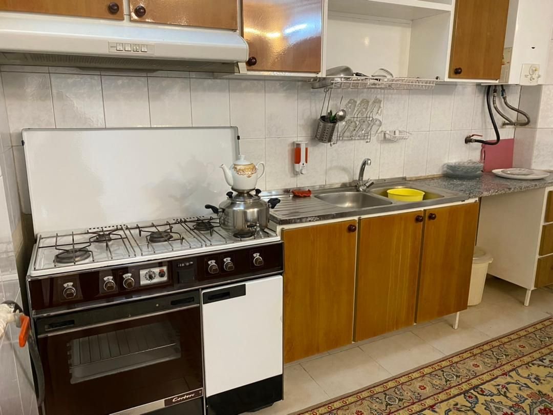 سوئیت فلت فرهنگ و ادب ۶