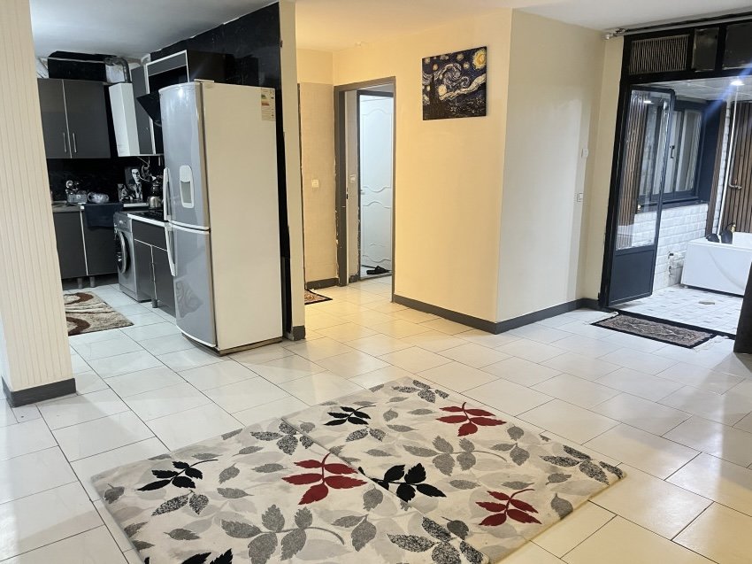 آپارتمان دوخوابه لاله سیمون بلیوار