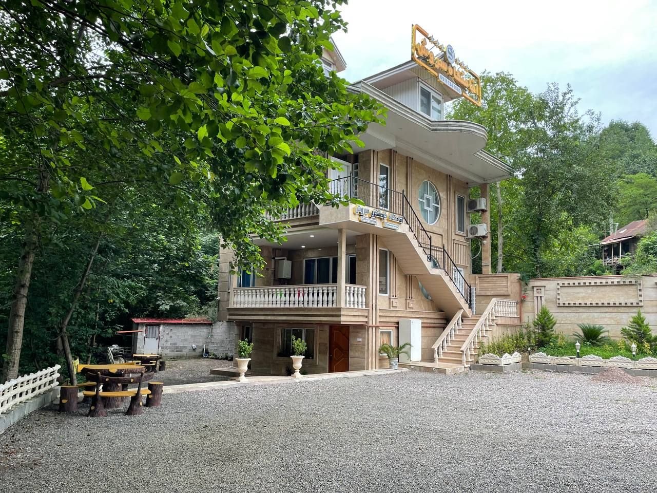 یک خوابه سروش واحد 1