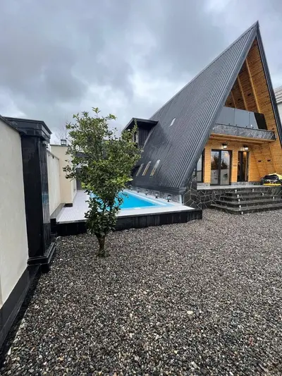 کلبه دوخوابه استخردار آبگرم میران 1