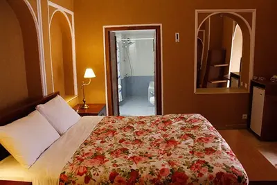 بومگردی خانه سه نیک - واحد پوروچیستا