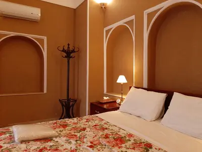 بومگردی خانه سه نیک - واحد پوروچیستا