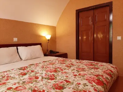 بومگردی خانه سه نیک - واحد آریوبزرن