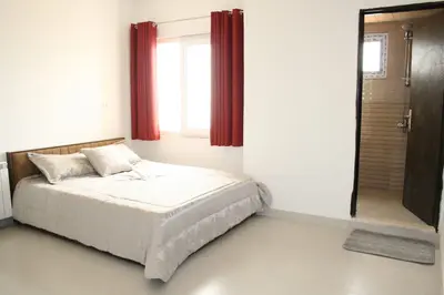 آپارتمان سه خوابه مجیدی ۲