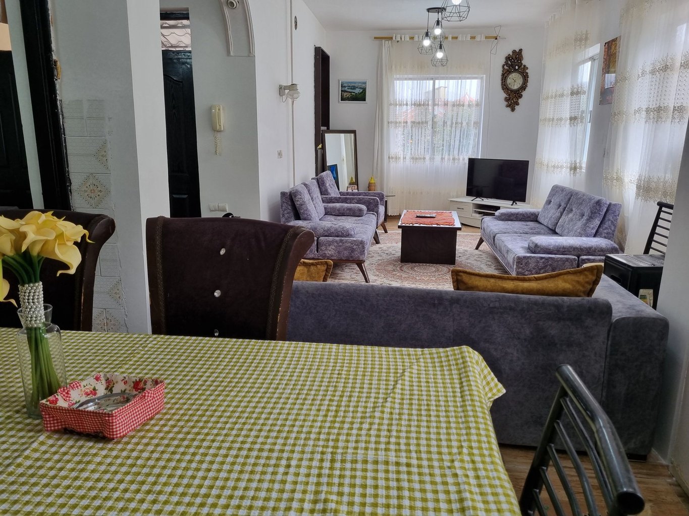 ویلا دوخوابه جنگلی وارش