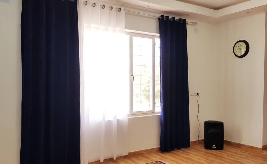 یک خوابه استخردار تاراز