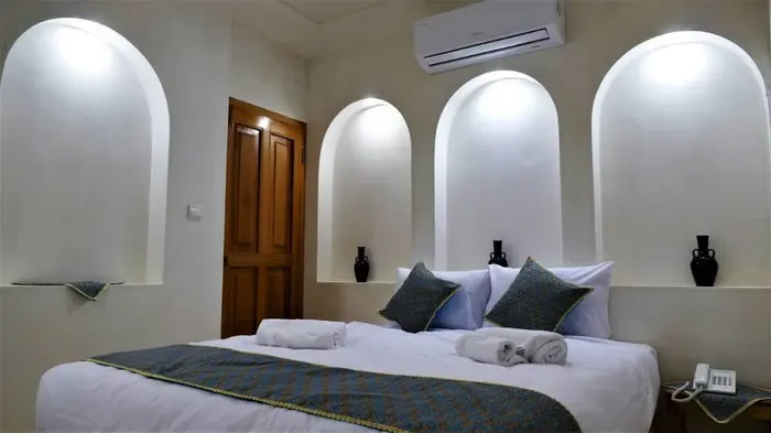 اقامتگاه سنتی سرای صباغیان - واحد گوهر سه دری