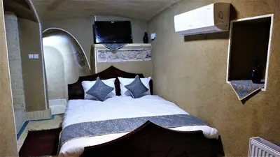 اقامتگاه سنتی سرای صباغیان - واحد مهتاب