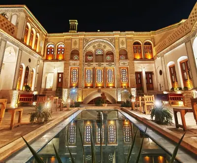 اقامتگاه سنتی صباغیان - واحد فاطیما ۳۱۸