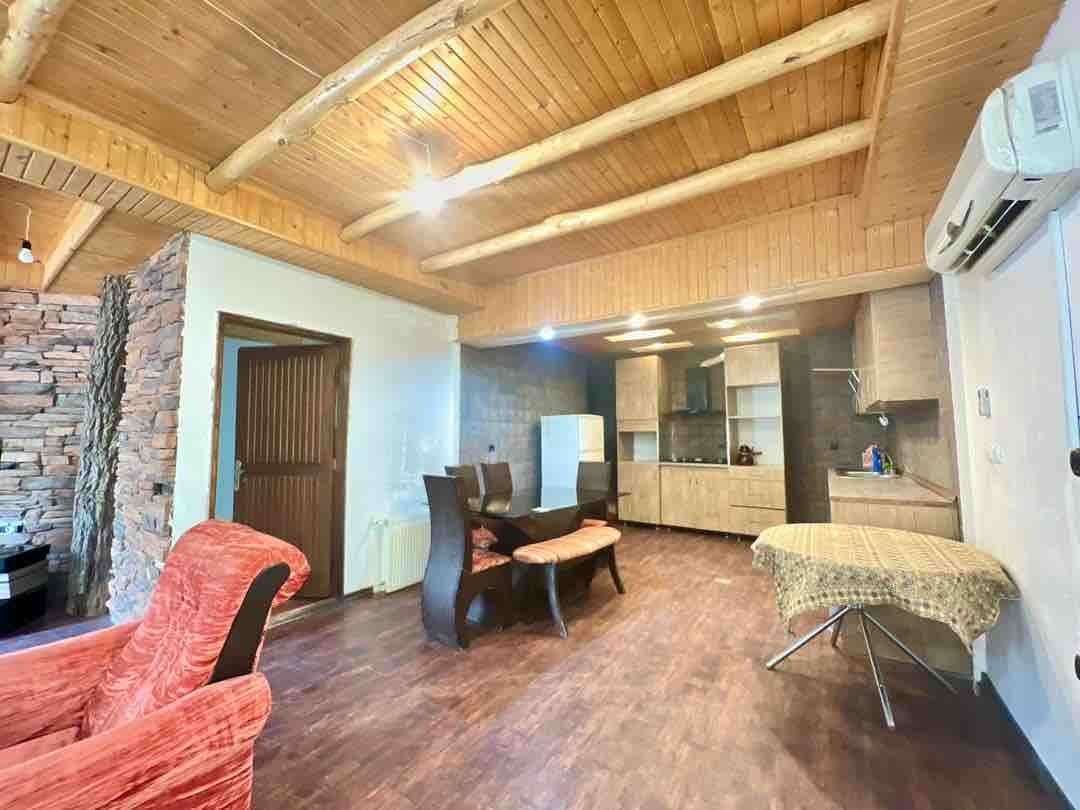 یک خوابه استخردار آبگرم پدری