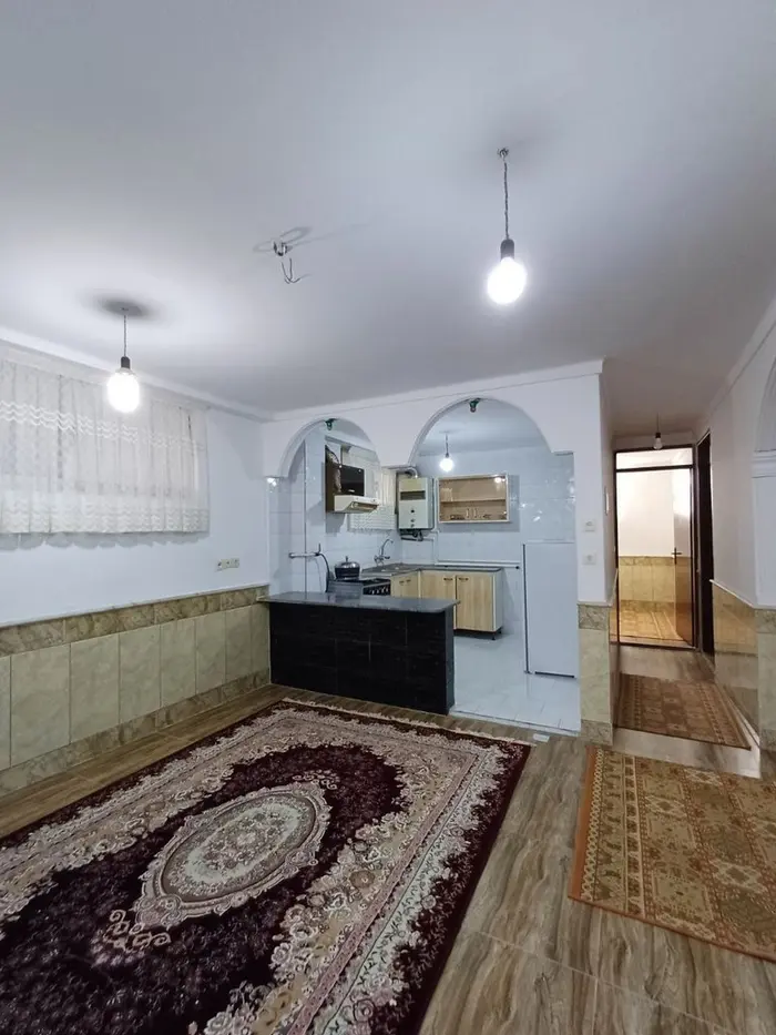 سوئیت دوخوابه مهمان گلها - آشپزخانه 