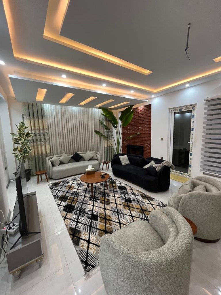 ویلا سه خوابه استخردار آبگرم لوکا