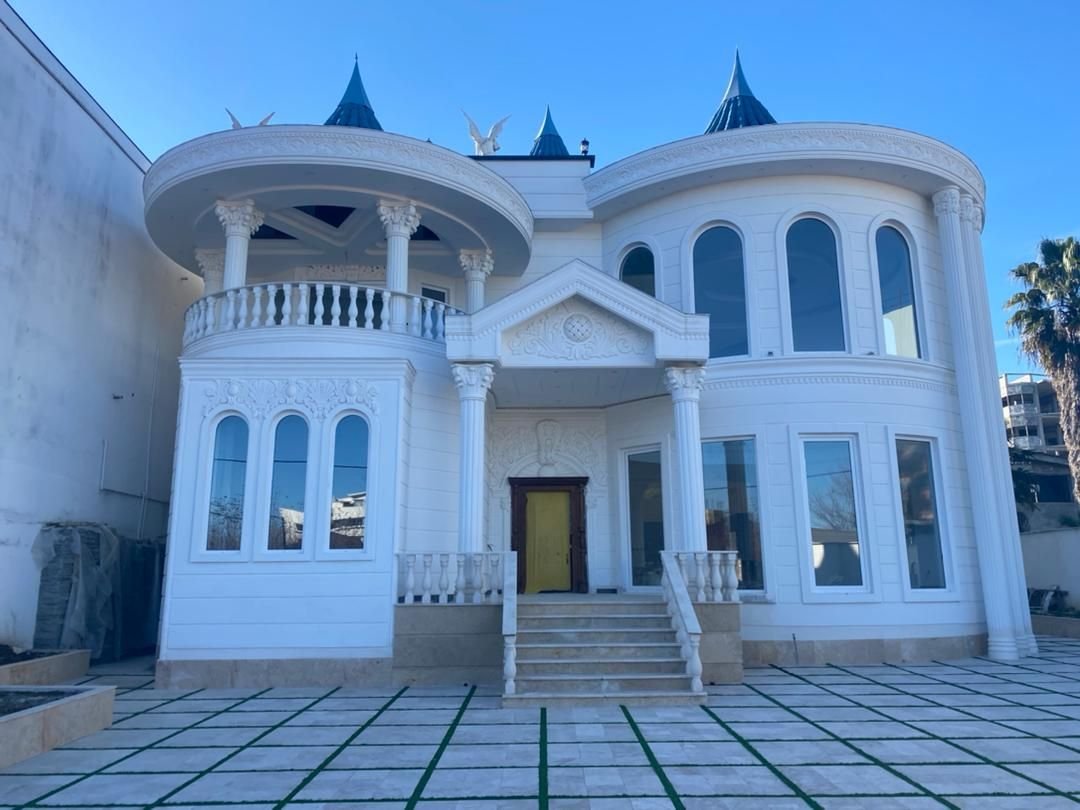 آپارتمان چهارخوابه استخردار آبگرم کاخ عمارت اسد