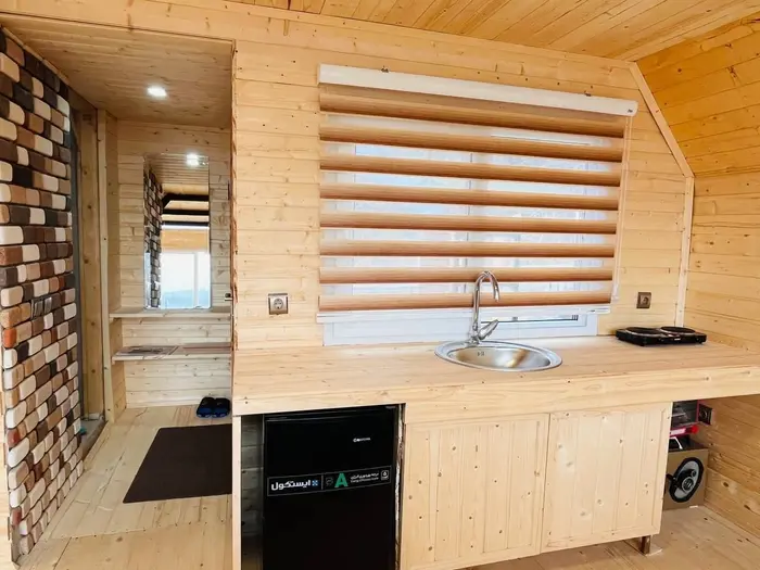 کلبه یک خوابه سوئیسی عمو سعید - اشپزخانه