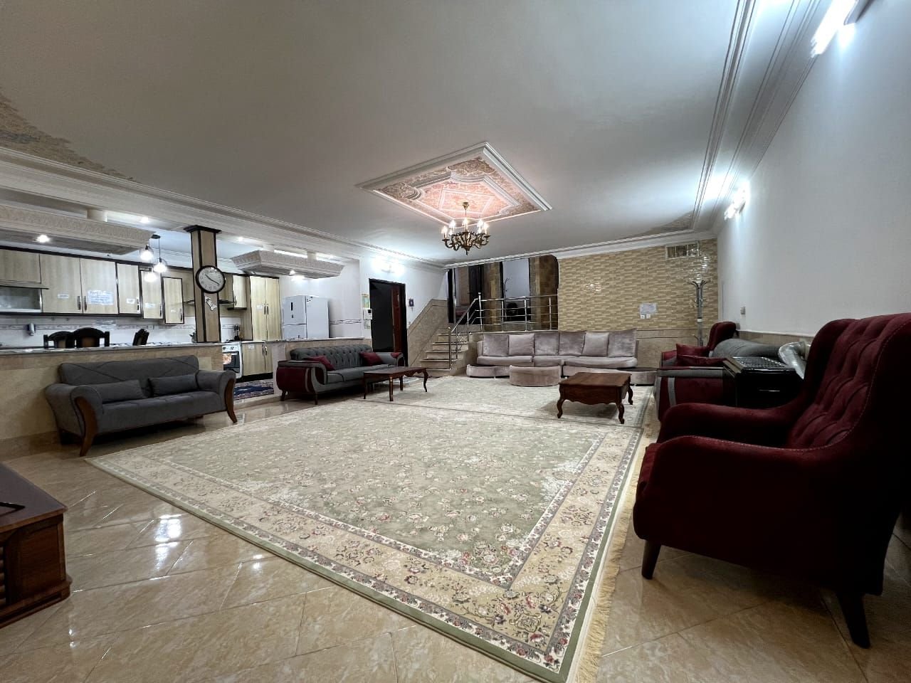 ویلا سه خوابه زیتون 2 - نمای کلی از پذیرایی عکس پنجم 