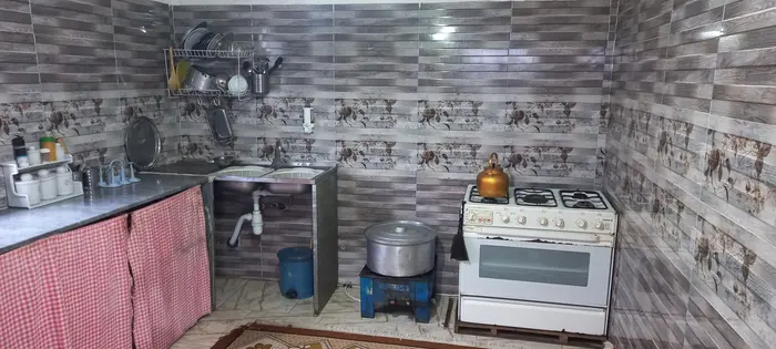 کلبه دوخوابه سنتی روجین 1