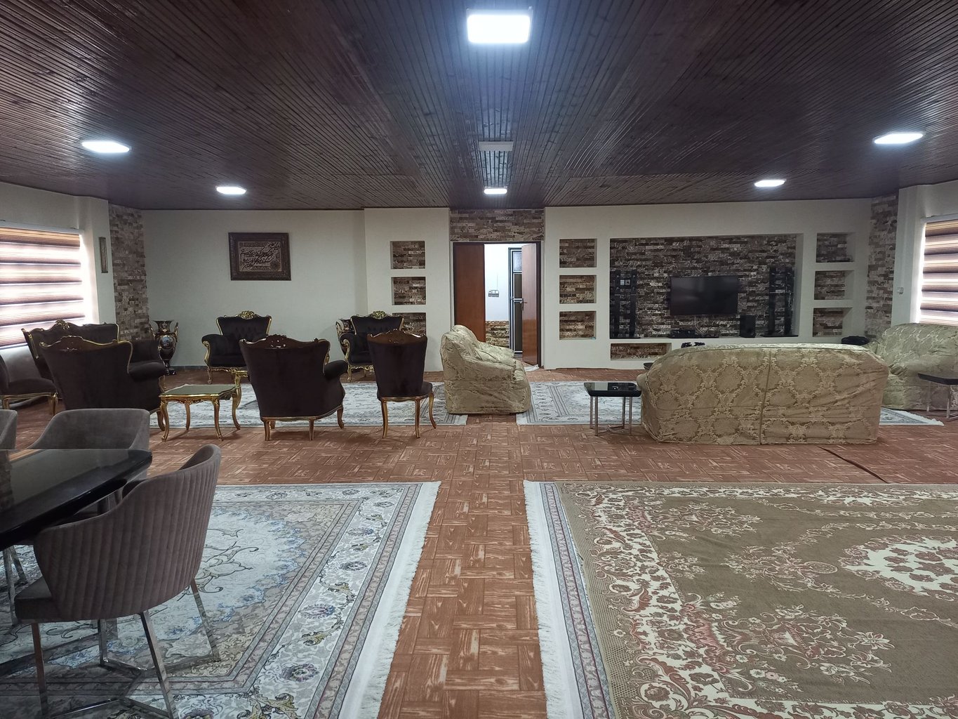 ویلا سه خوابه ساحلی‌ امیر