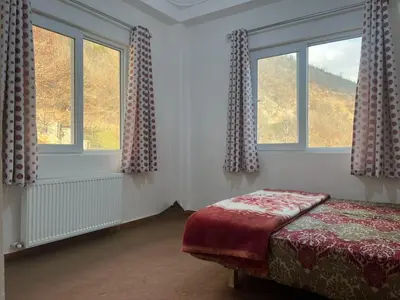 ویلا دوخوابه جنگلی رودخانه آرامش