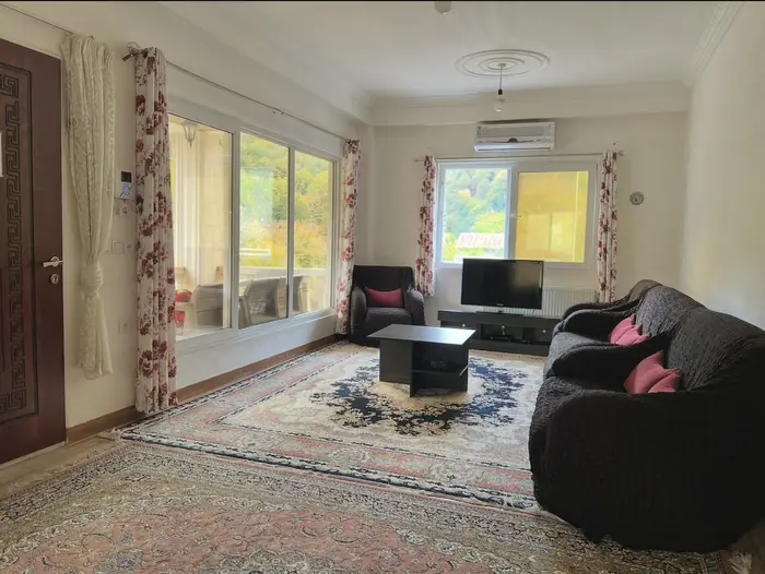 ویلا دوخوابه جنگلی رودخانه آرامش