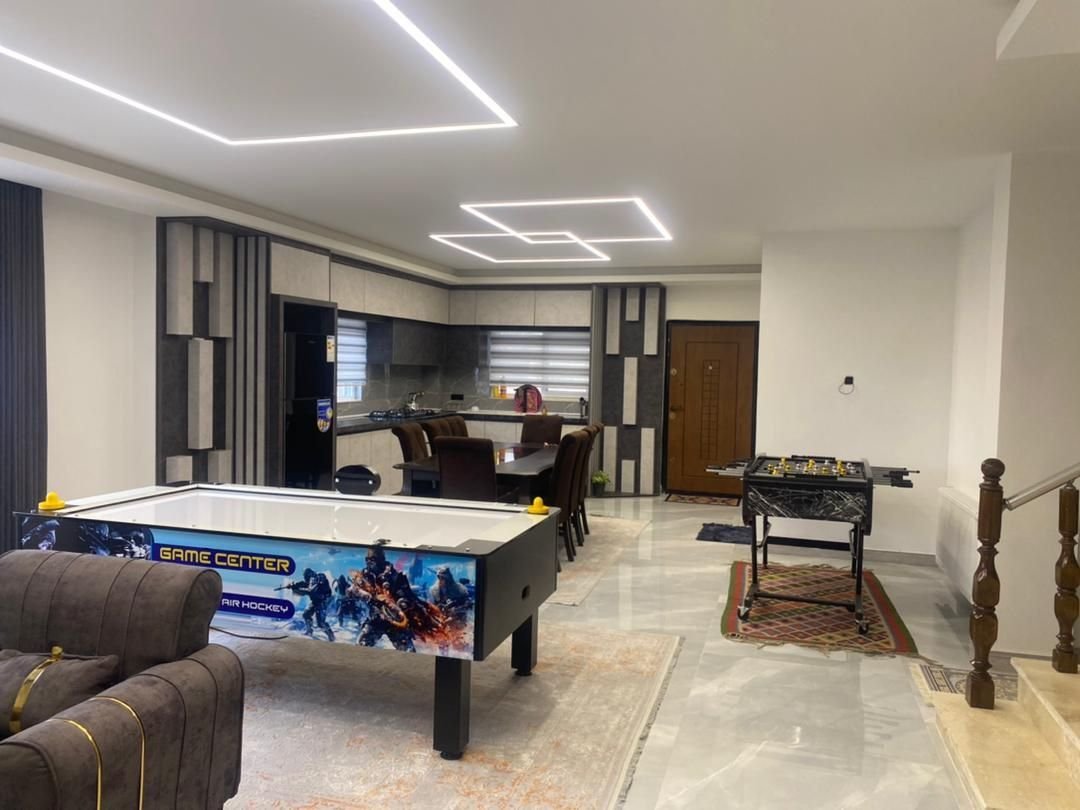 چهارخوابه دوبلکس استخردار آبگرم پورامینی