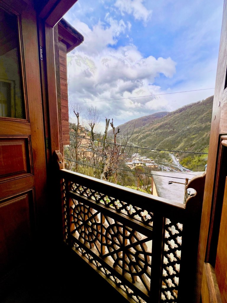 اقامتگاه سنتی بوتیک هتل امان - واحد ابر